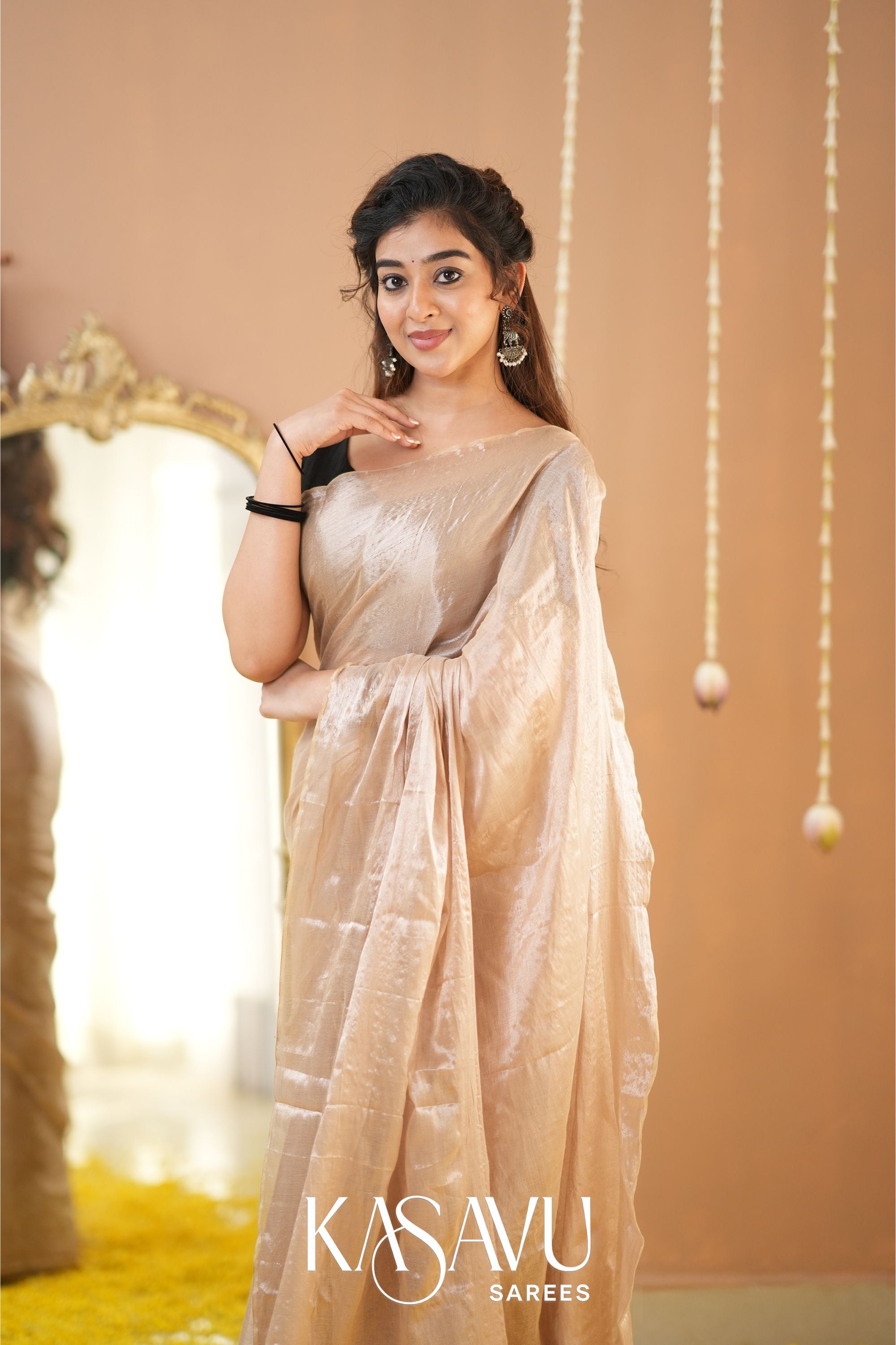 Kasavu Beige Tissue Cotten Saree