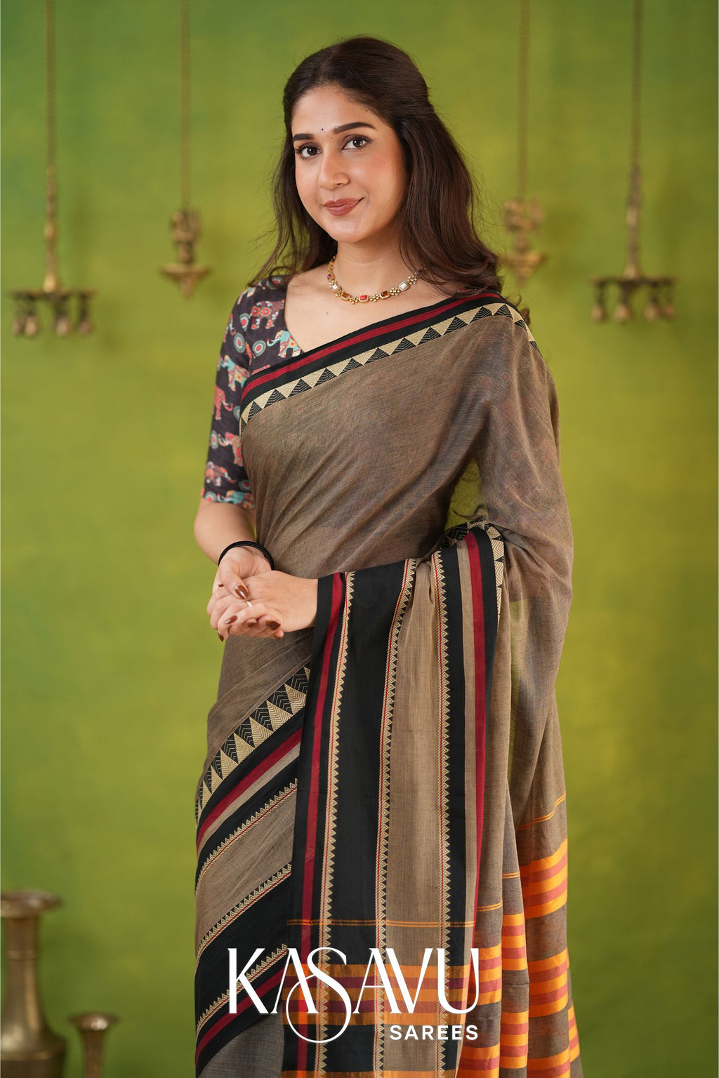 Kasavu Gray Narayanpet Cotton Saree