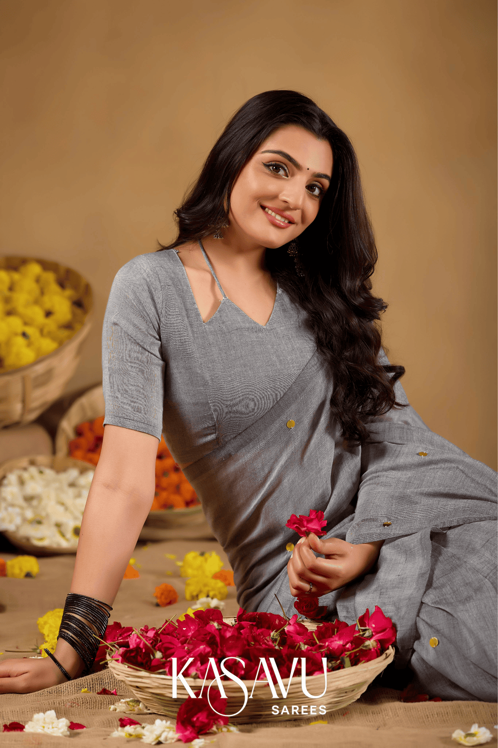 Kasavu Gray Gini Cotton Saree