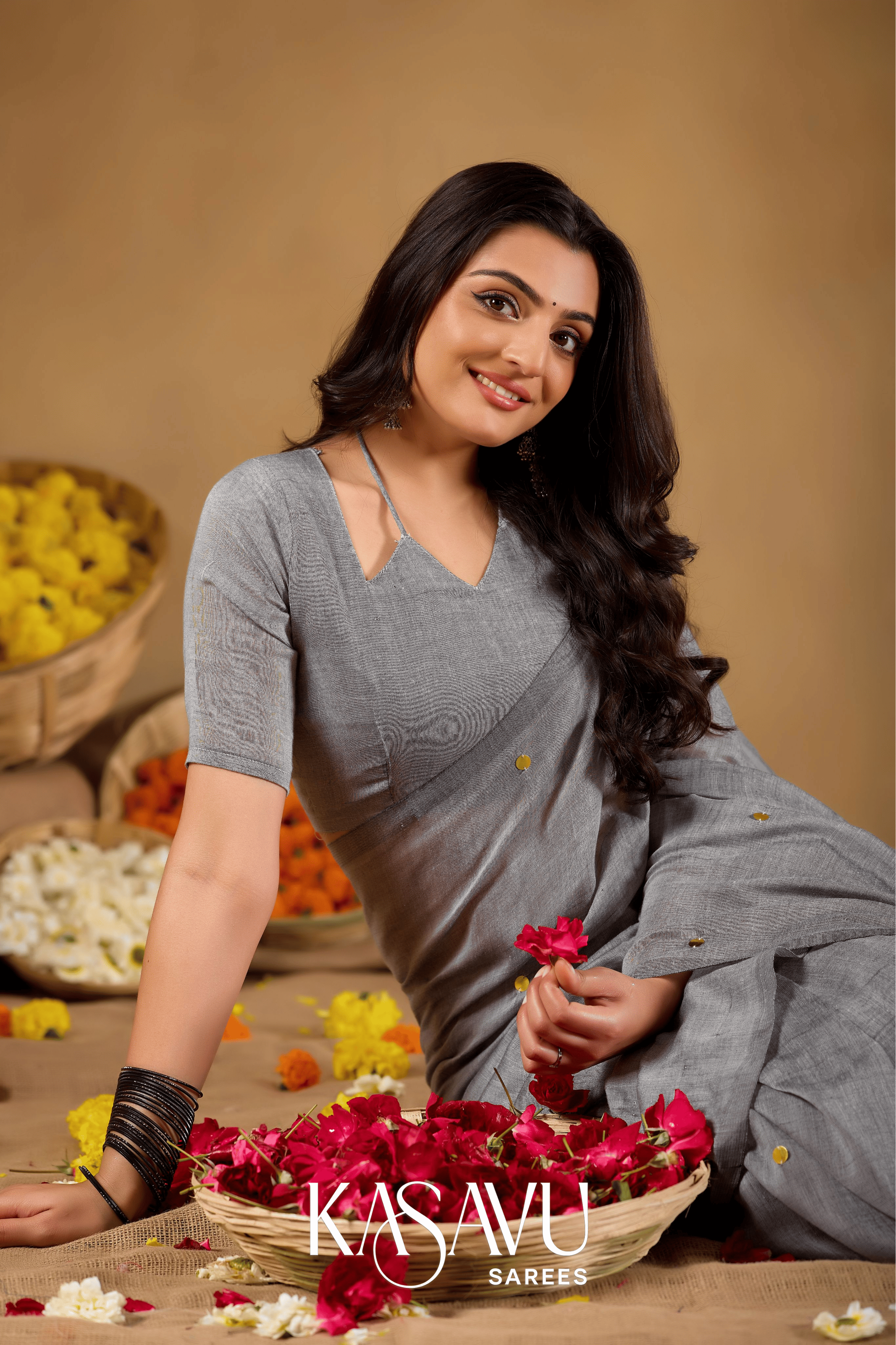 Kasavu Gray Gini Cotton Saree