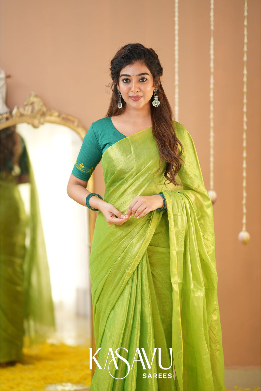 Kasavu Pista Green Tissue Cotten Saree