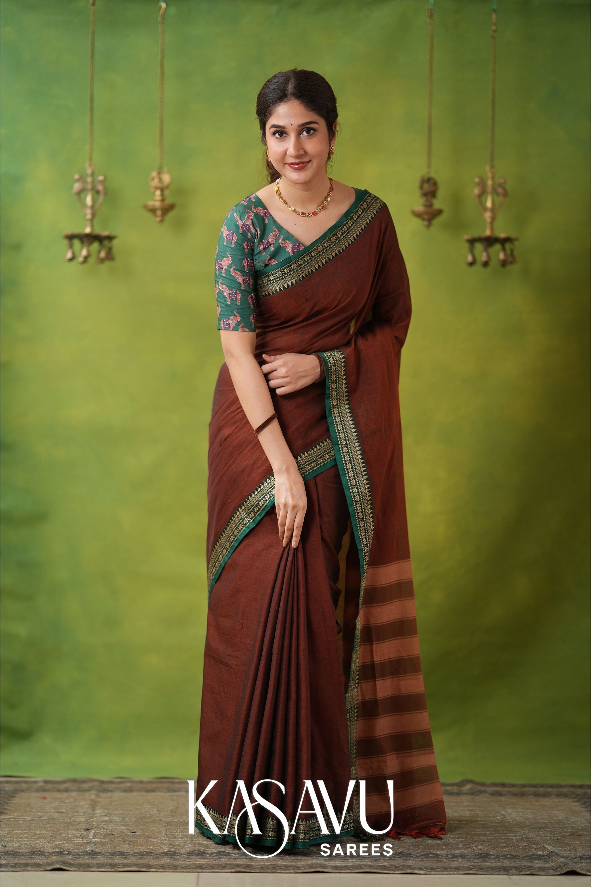Kasavu Brown Narayanpet Cotton Saree