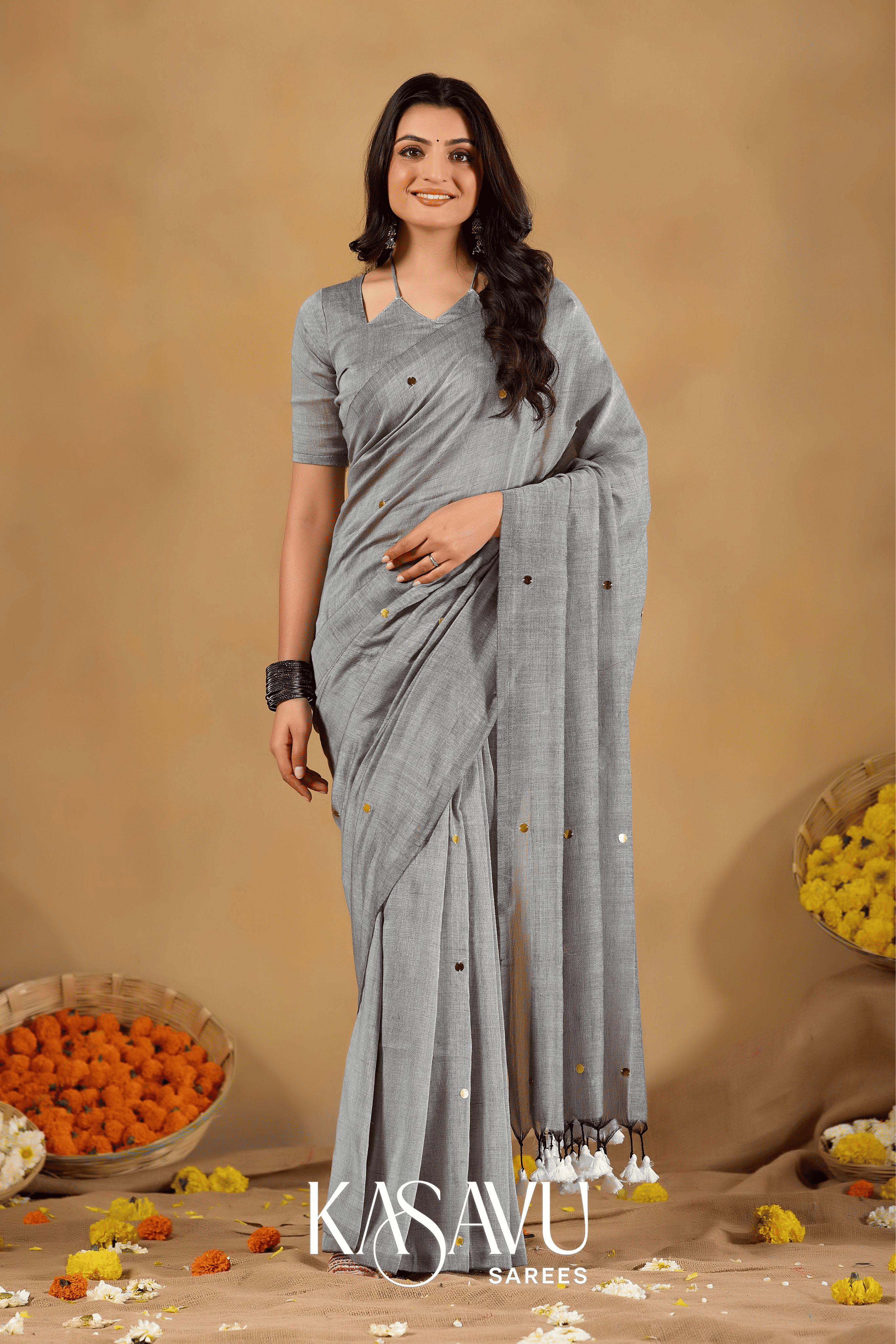Kasavu Gray Gini Cotton Saree