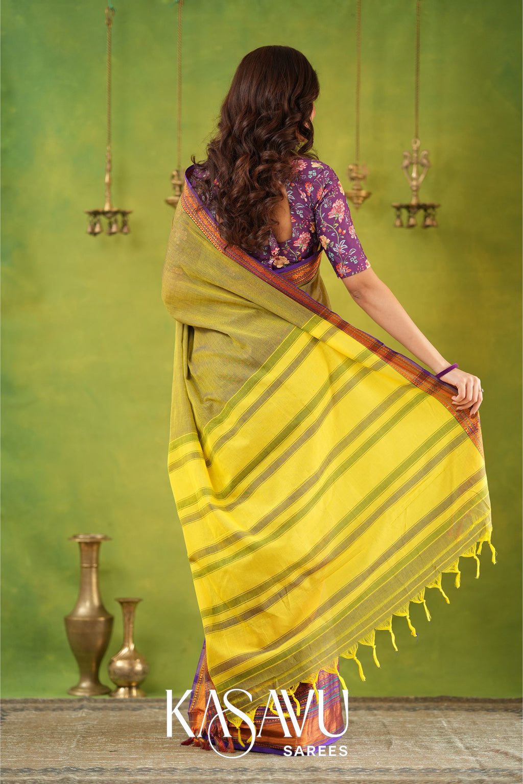 Kasavu Dusty Narayanpet Cotton Saree