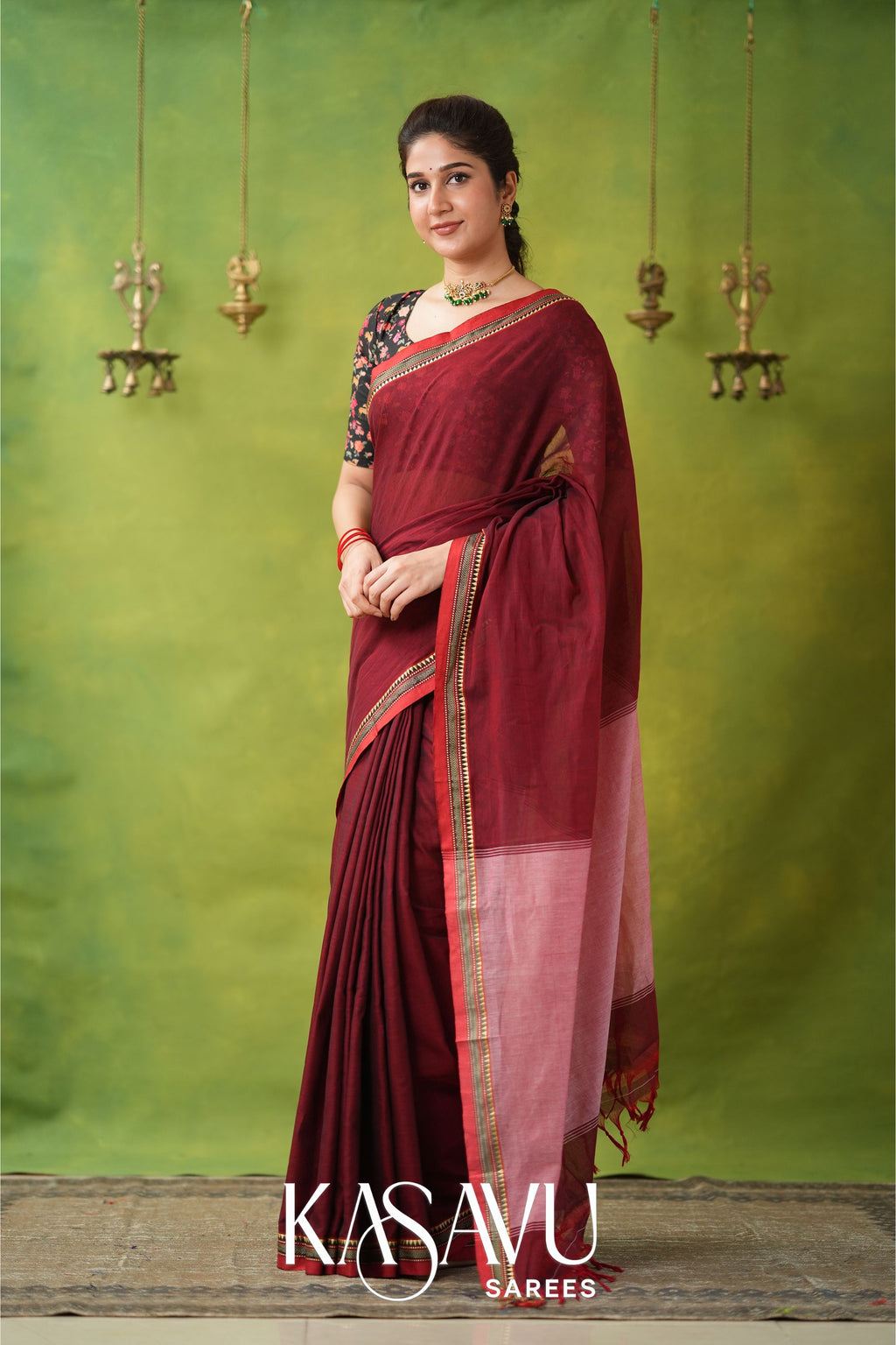 Kasavu Maroon Narayanpet Cotton Saree