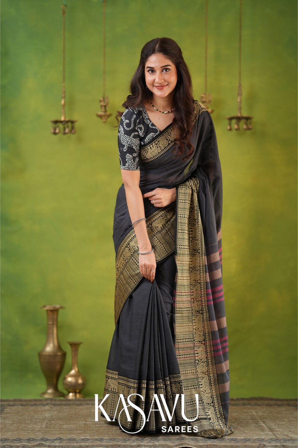 Kasavu Gray Narayanpet Cotton Saree