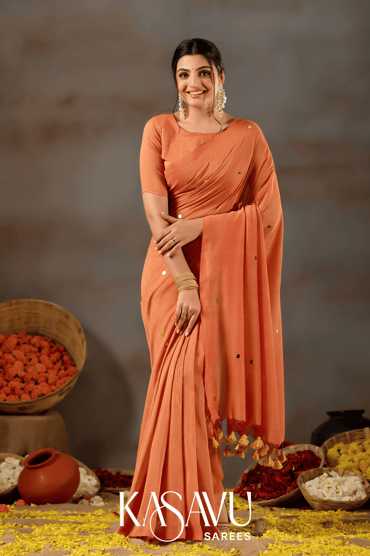 Kasavu Orange Gini Cotton Saree Main image