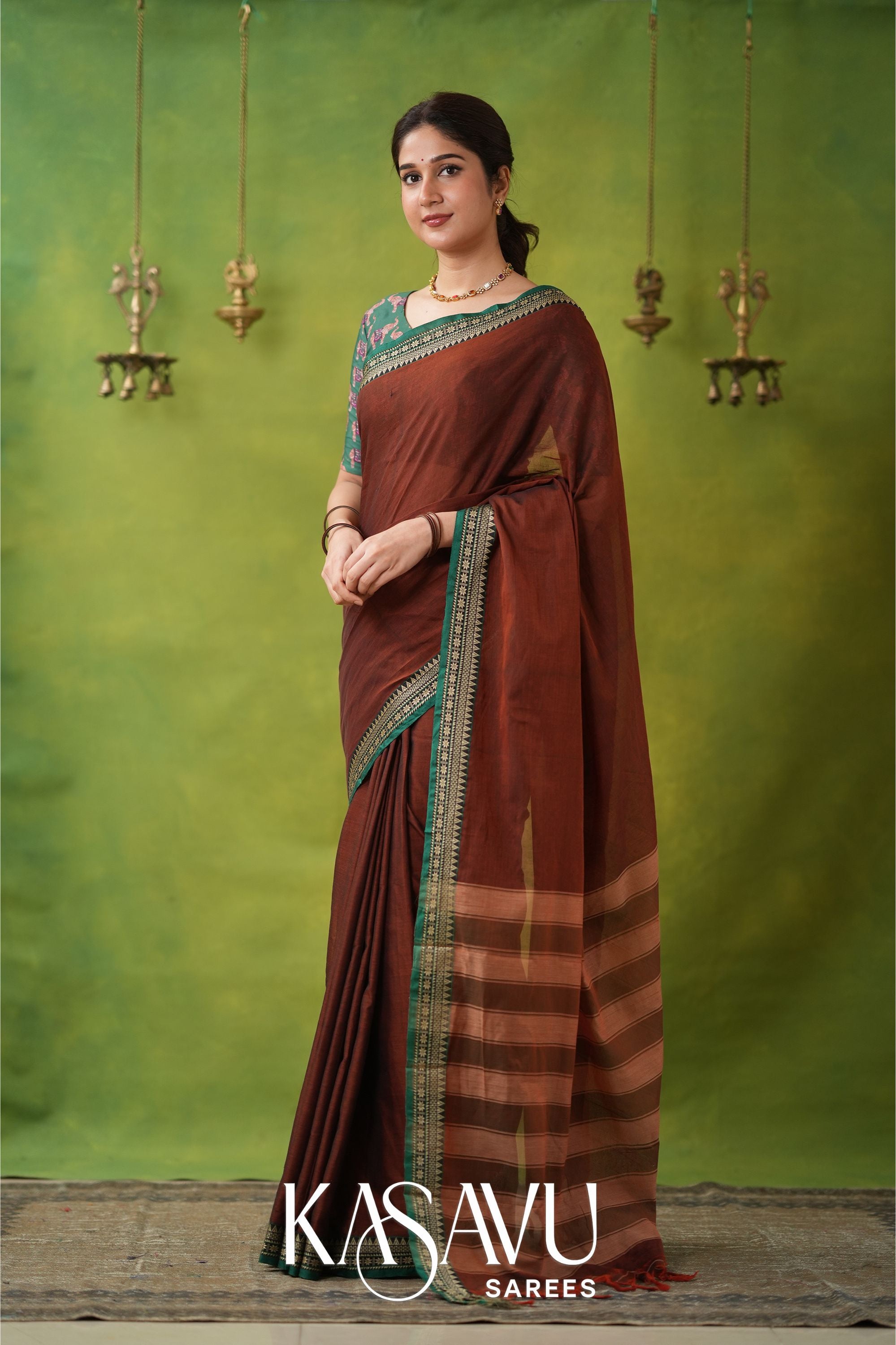 Kasavu Brown Narayanpet Cotton Saree