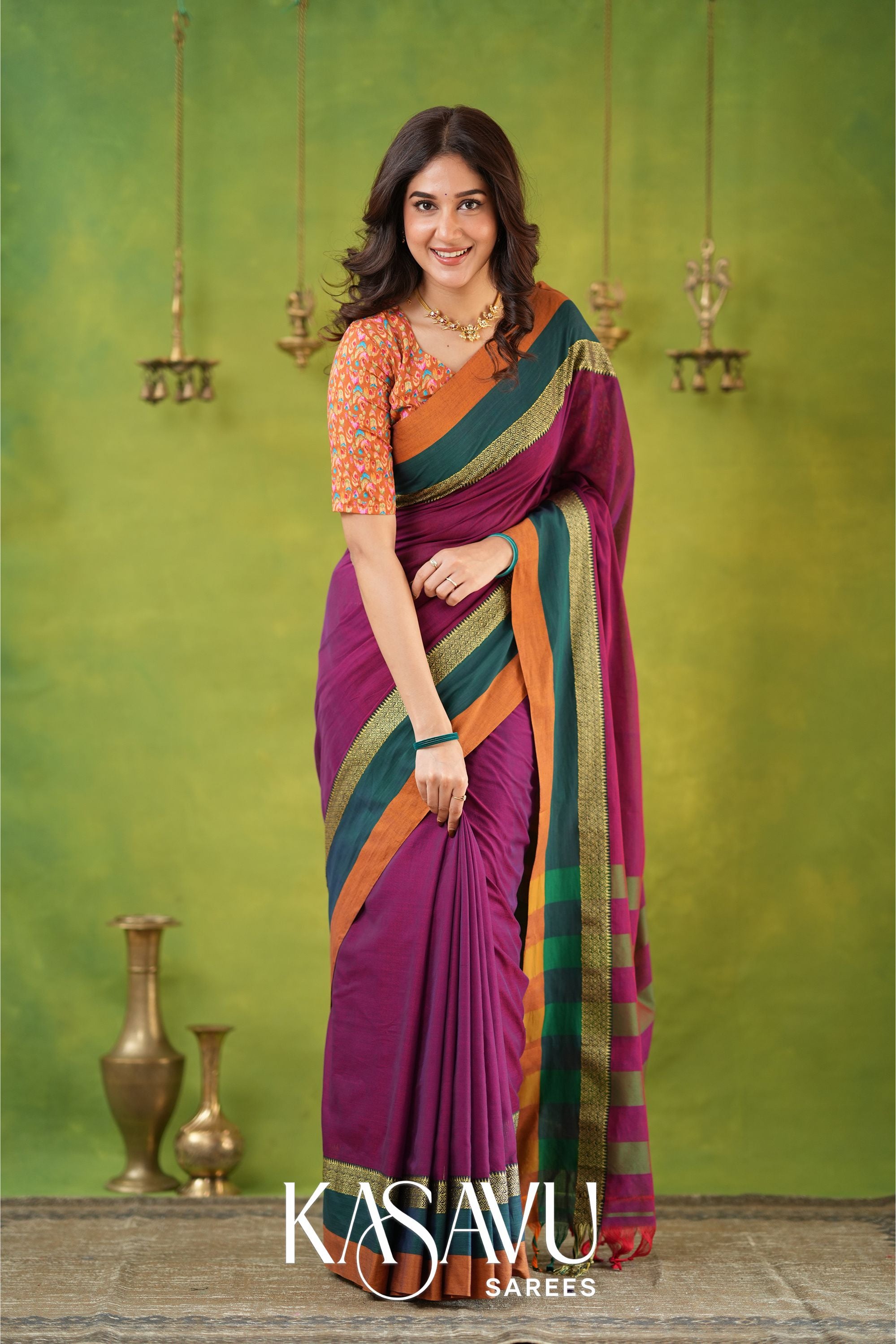 Kasavu Pink Narayanpet Cotton Saree Main image