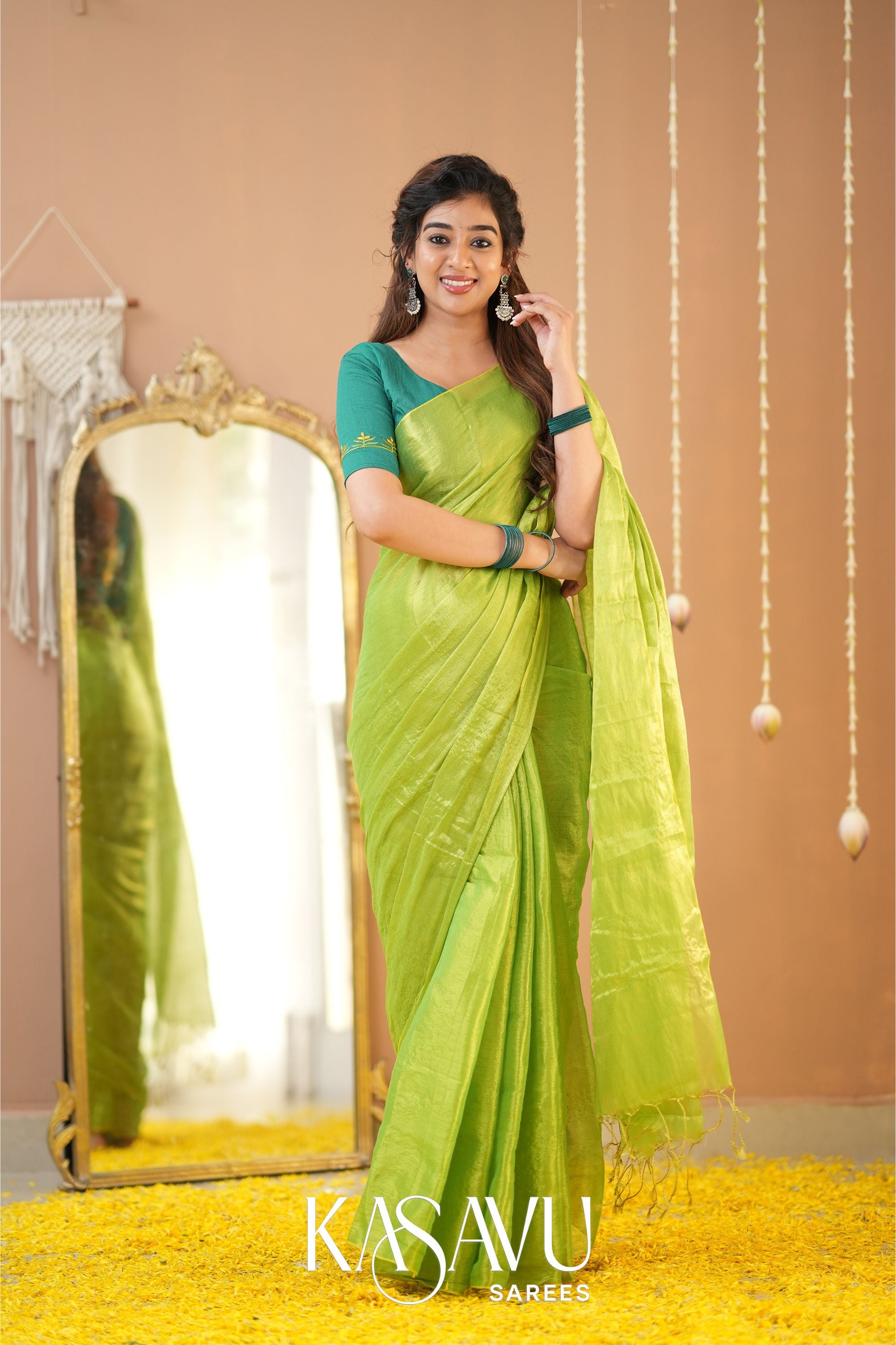 Kasavu Pista Green Tissue Cotten Saree
