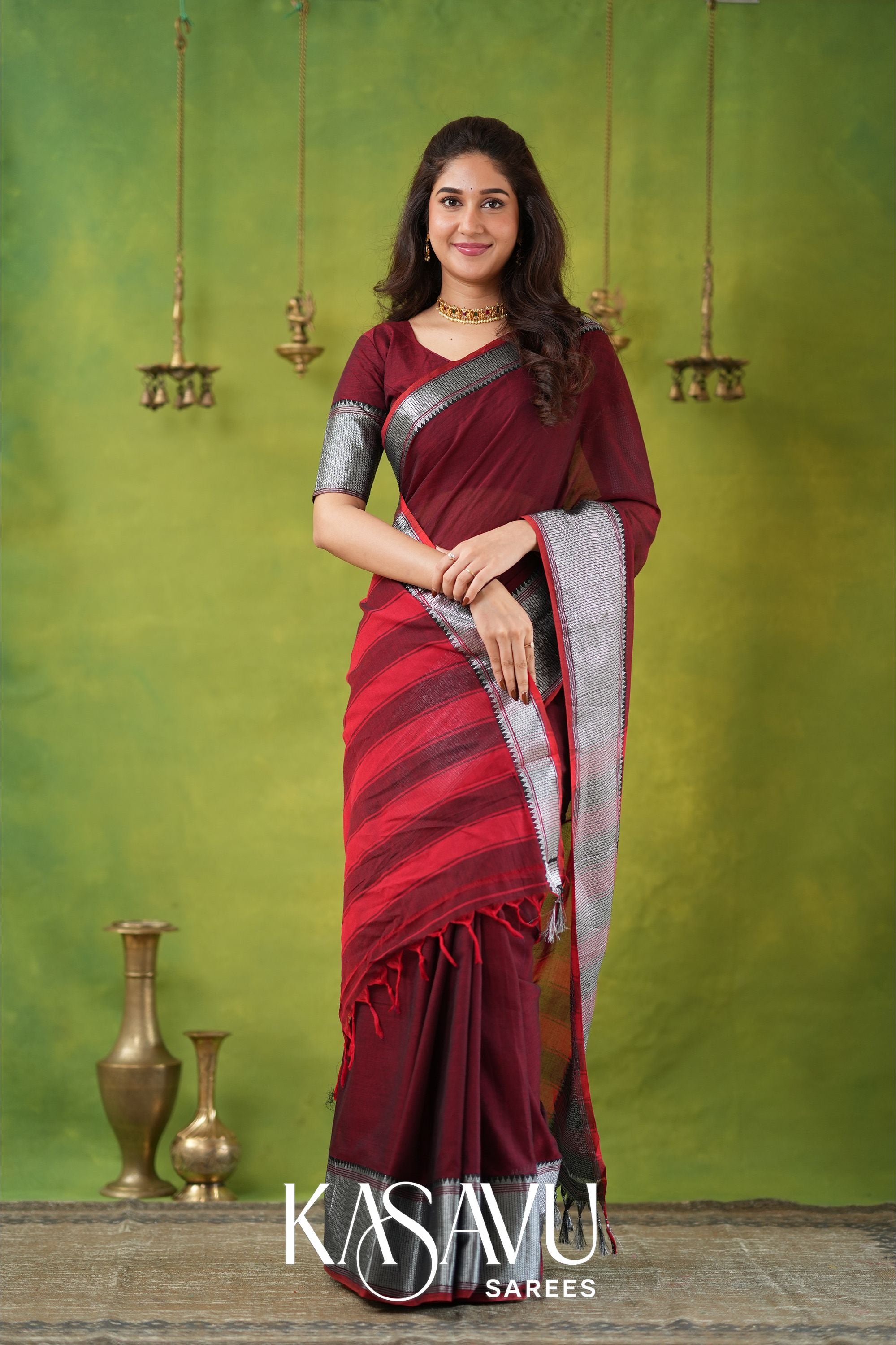 Kasavu Maroon Narayanpet Cotton Saree